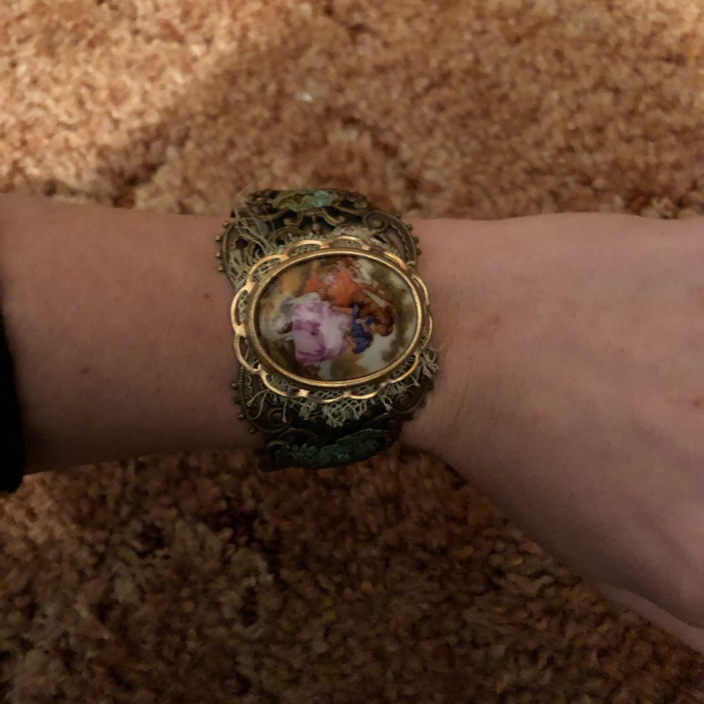Vintage style bracelet